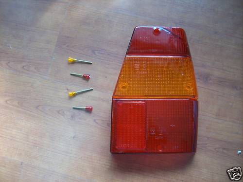 Plastica fanale posteriore - posteriore, dx
